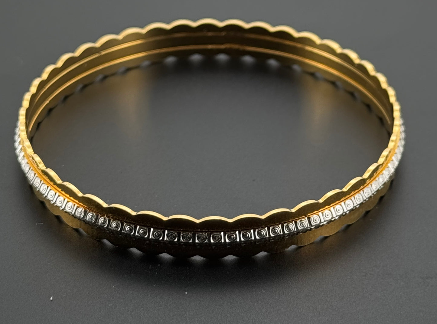 22k Solid Gold Equisite Two Tone Bangles BG174