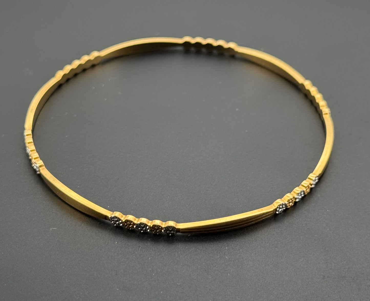 22k Solid Gold Equisite Two Tone Bangles BG187