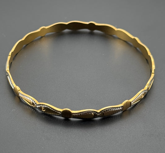 22k Solid Gold Equisite Two Tone Bangles BG185