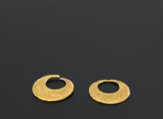 22K Classic Diamond Cut Hoop Earrings ME44