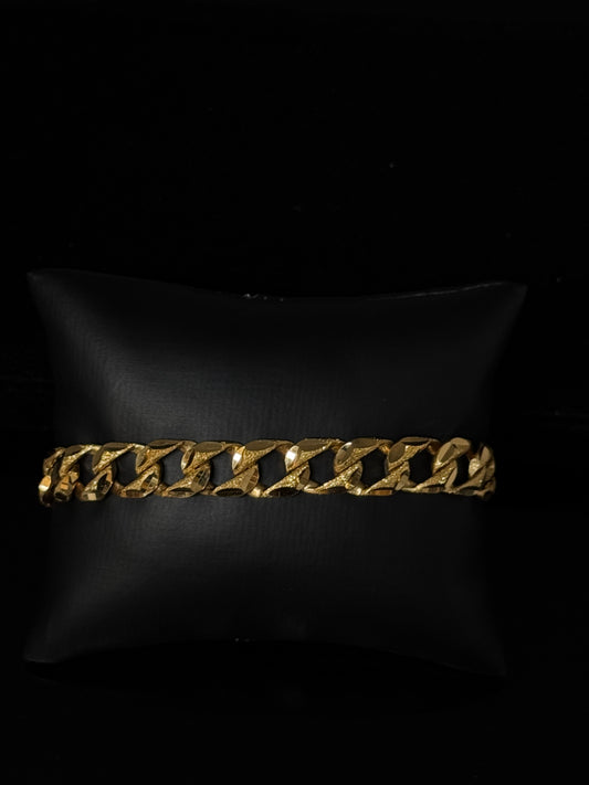22K Elegant Men Curb Bracelet MMB20