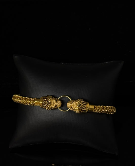 22K Elegant Men Lion Bracelet MMB36