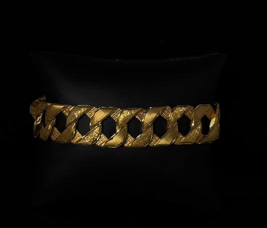 22K Elegant Men Bracelet MMB45