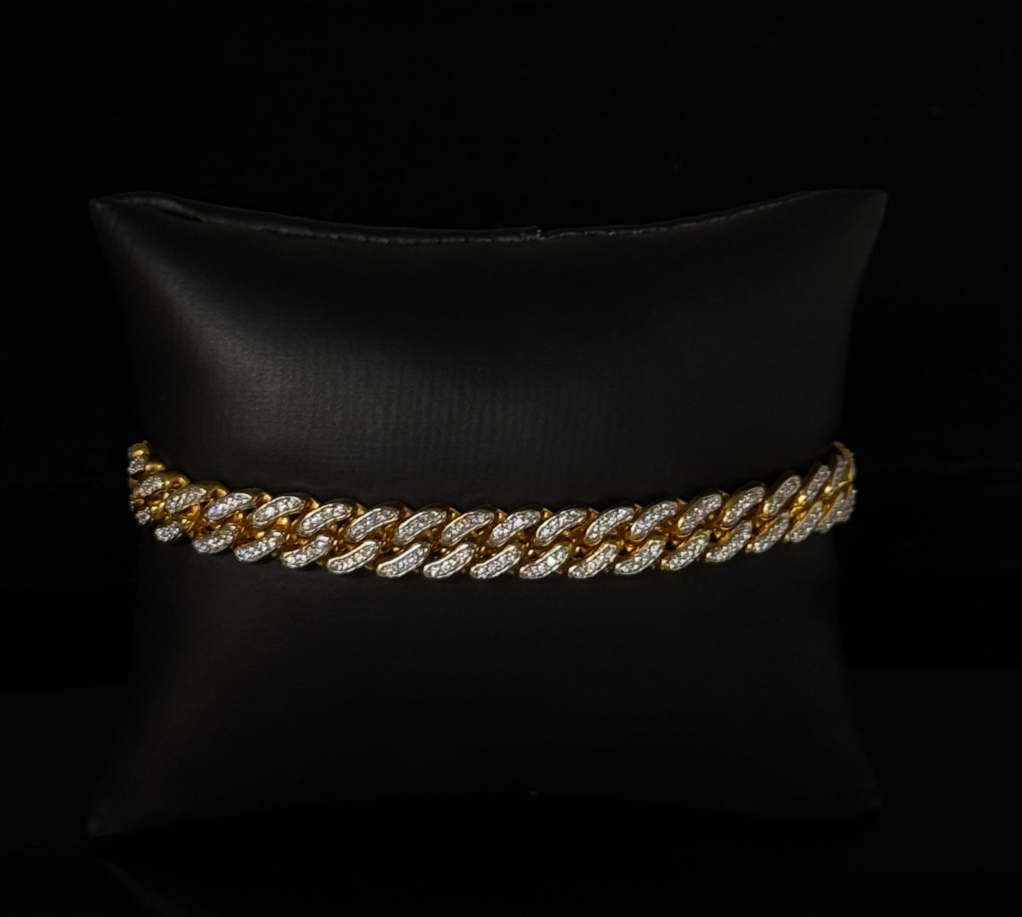 22K Elegant Men Bracelet MMB62