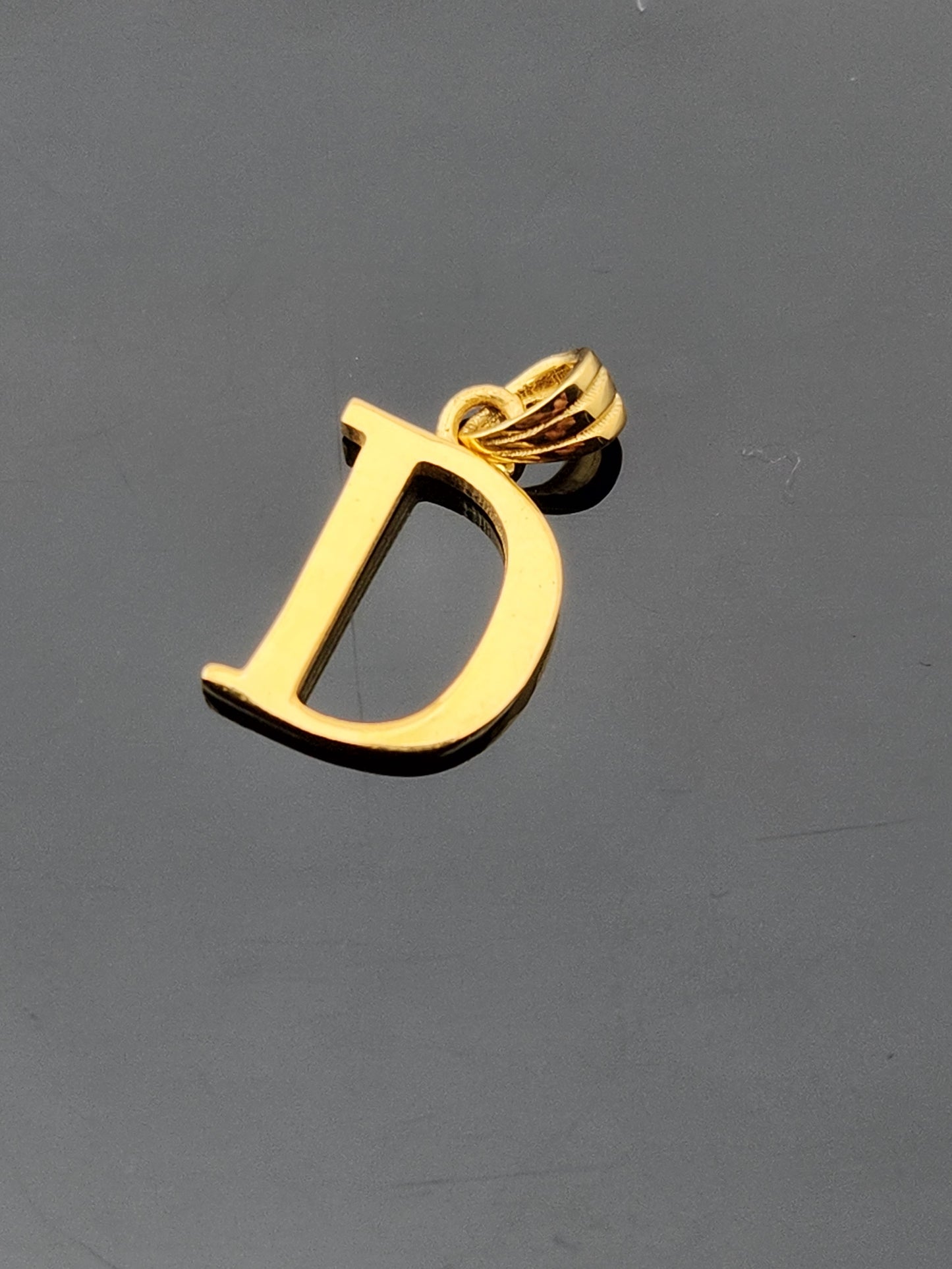 22K Solid Gold Letter Pendant P1372