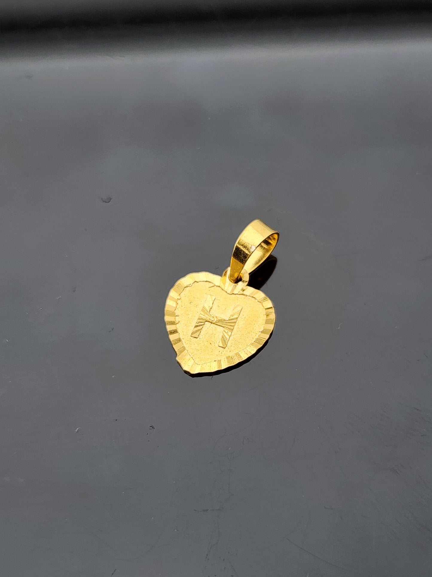22K Solid Gold Letter Pendant P1585