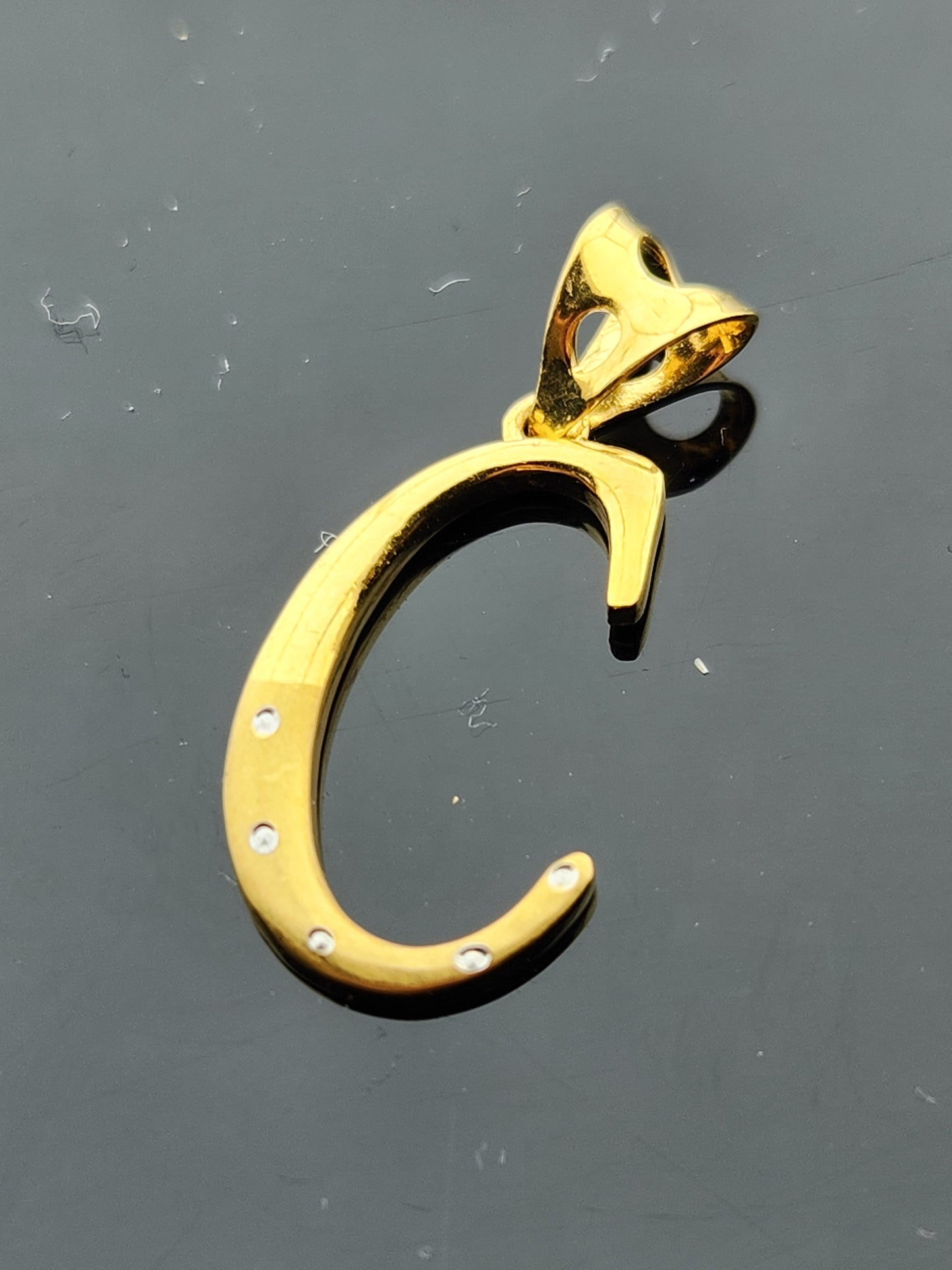 22K Solid Gold Letter Pendant P1676