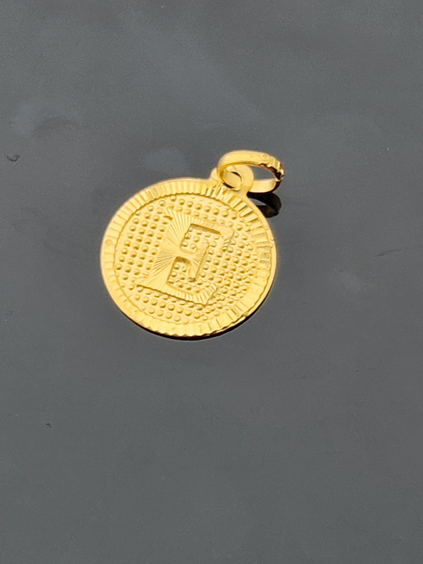 22K Solid Gold Letter Pendant P1710