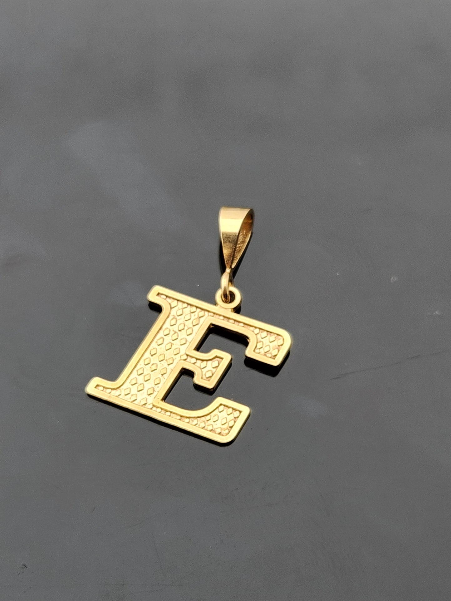 10K Solid Gold Letter Pendant P1714