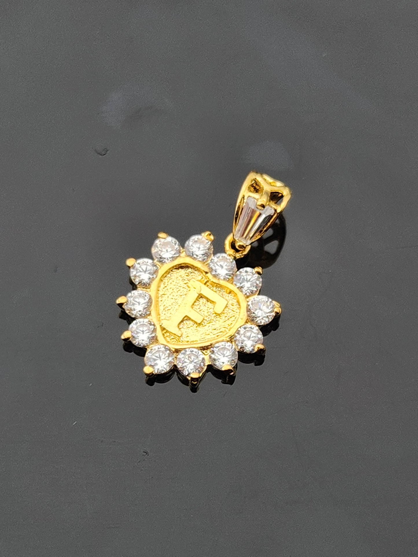 22K Solid Gold Letter Pendant P1716