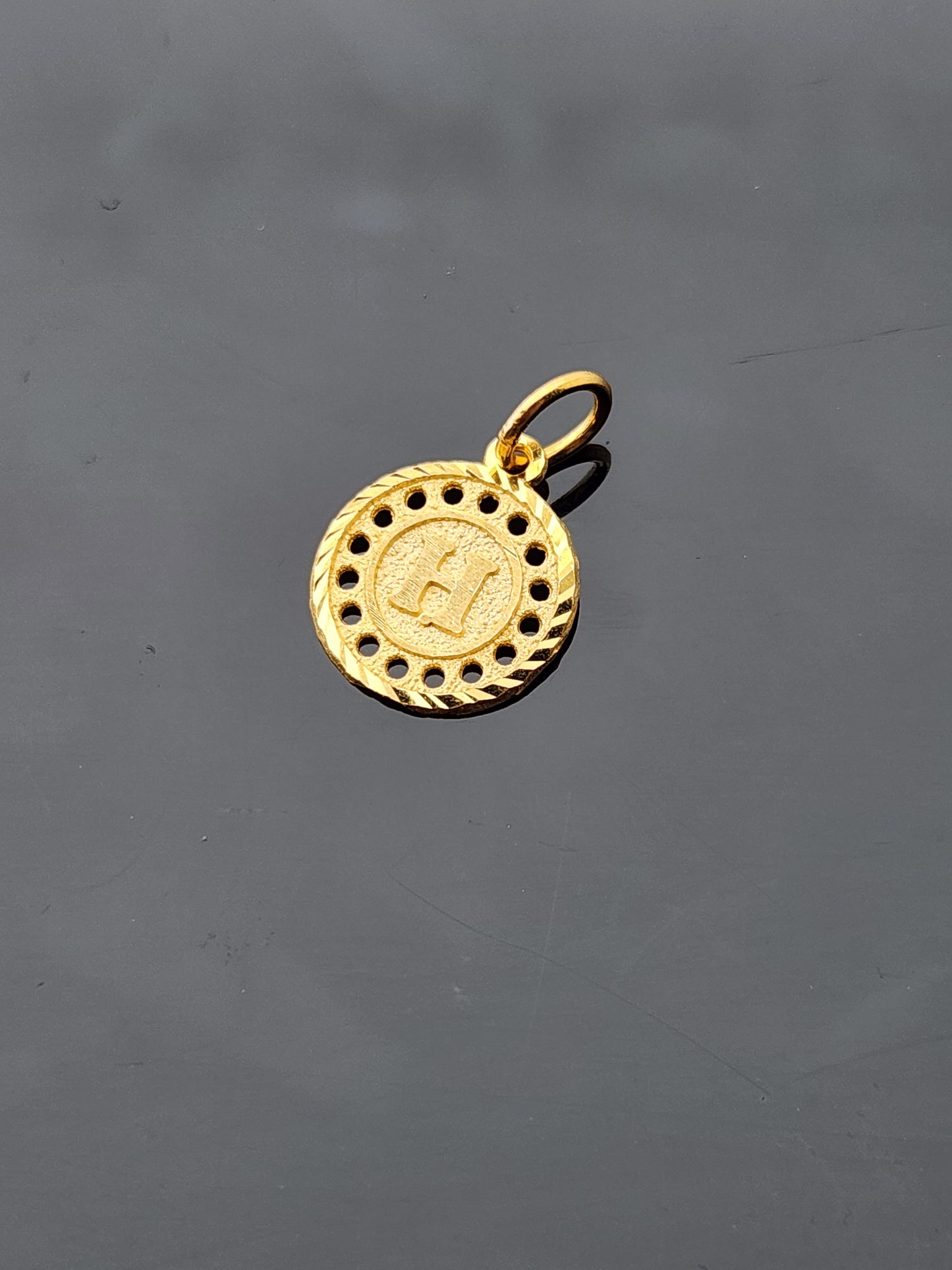 22K Solid Gold Letter Pendant P1747