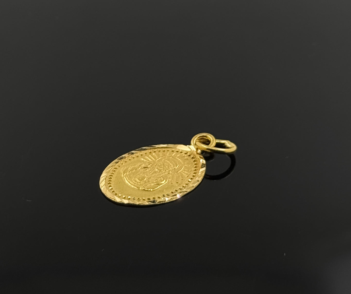 22K Solid Gold Hindu Pendants P250