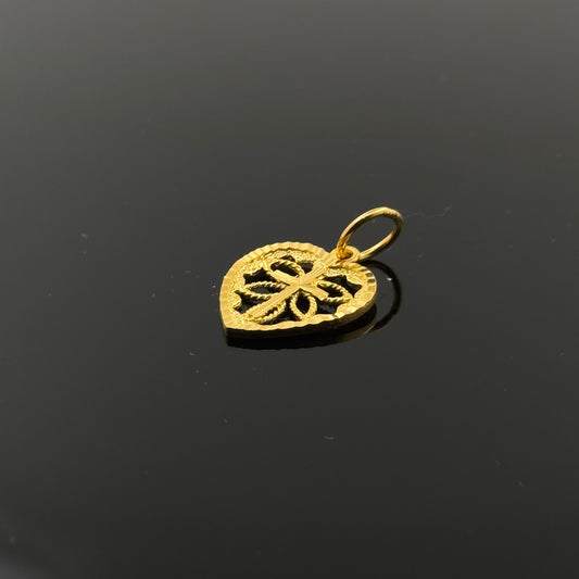 22K Solid Gold Fancy Pendants P471