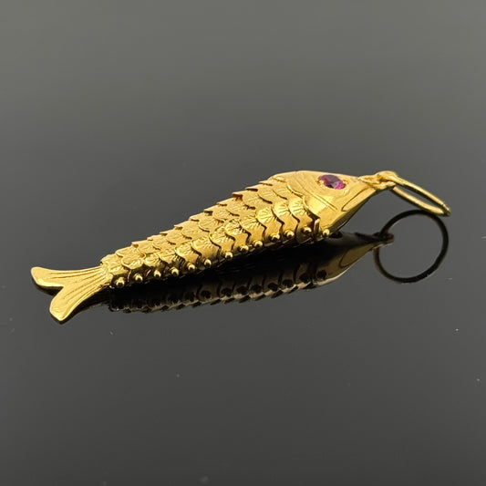 22K Solid Gold Fancy Pendants P610