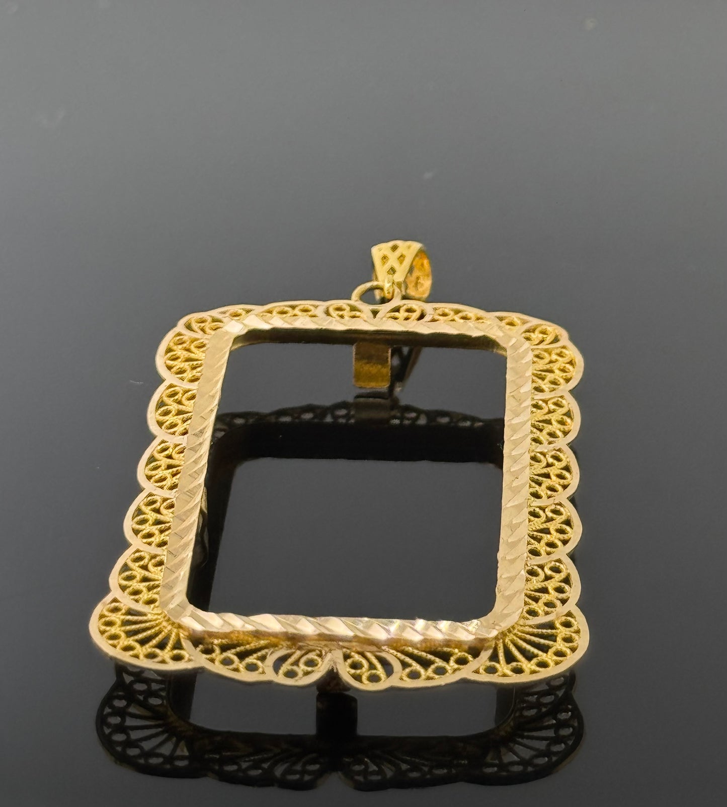 21K Solid Gold Fancy Pendants P753