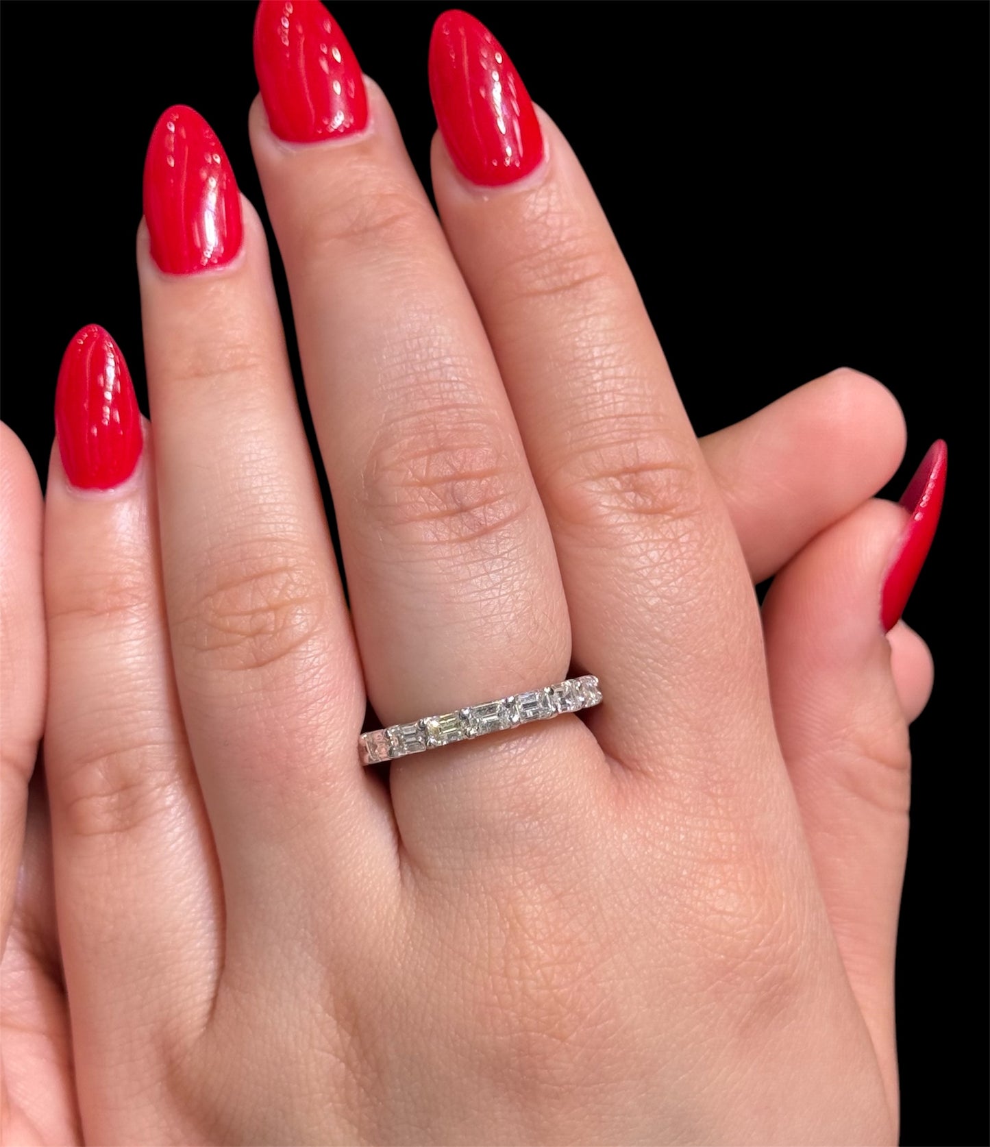 Natural Diamond Infinity Band DR43