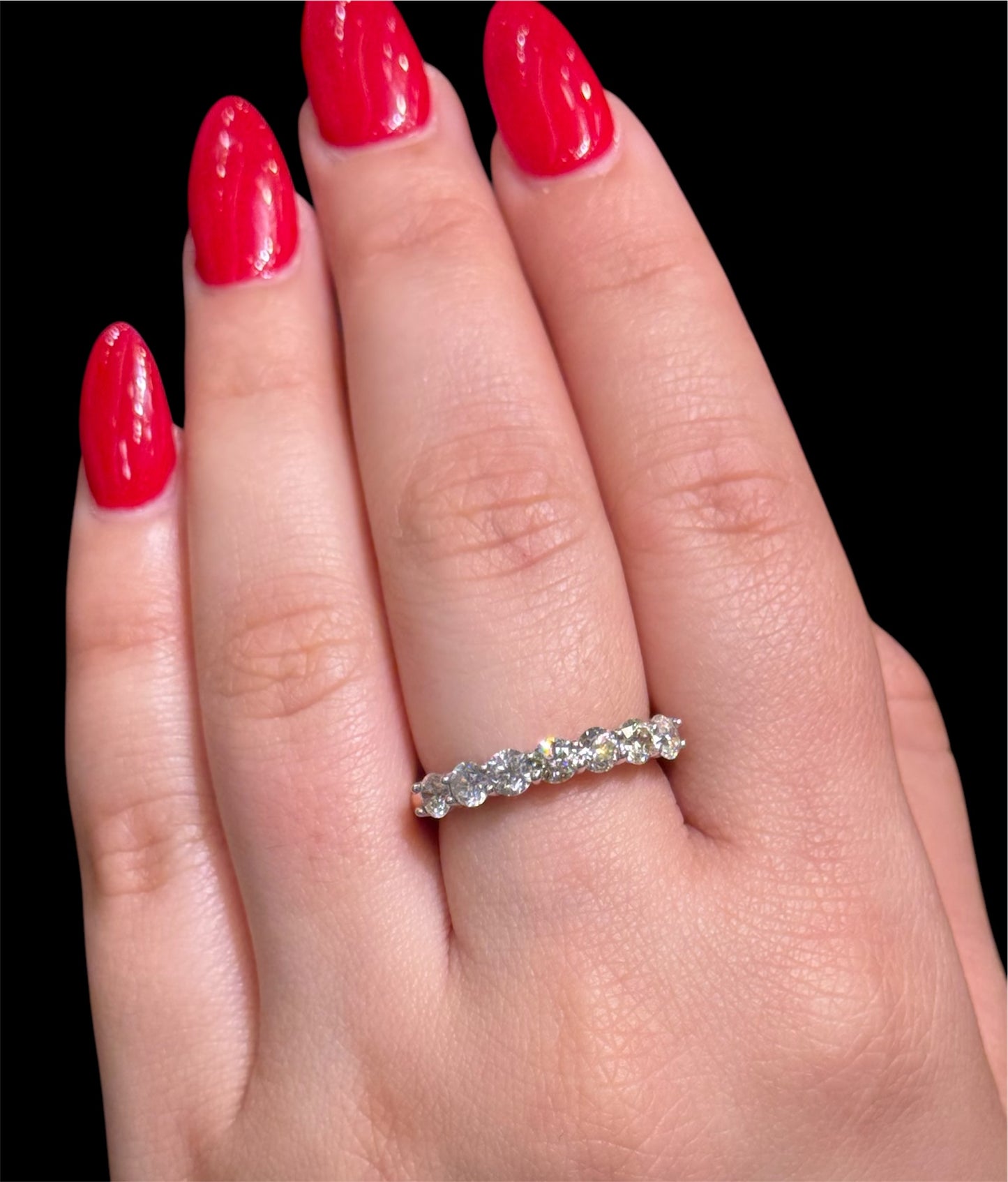 Natural Diamond Band DR97