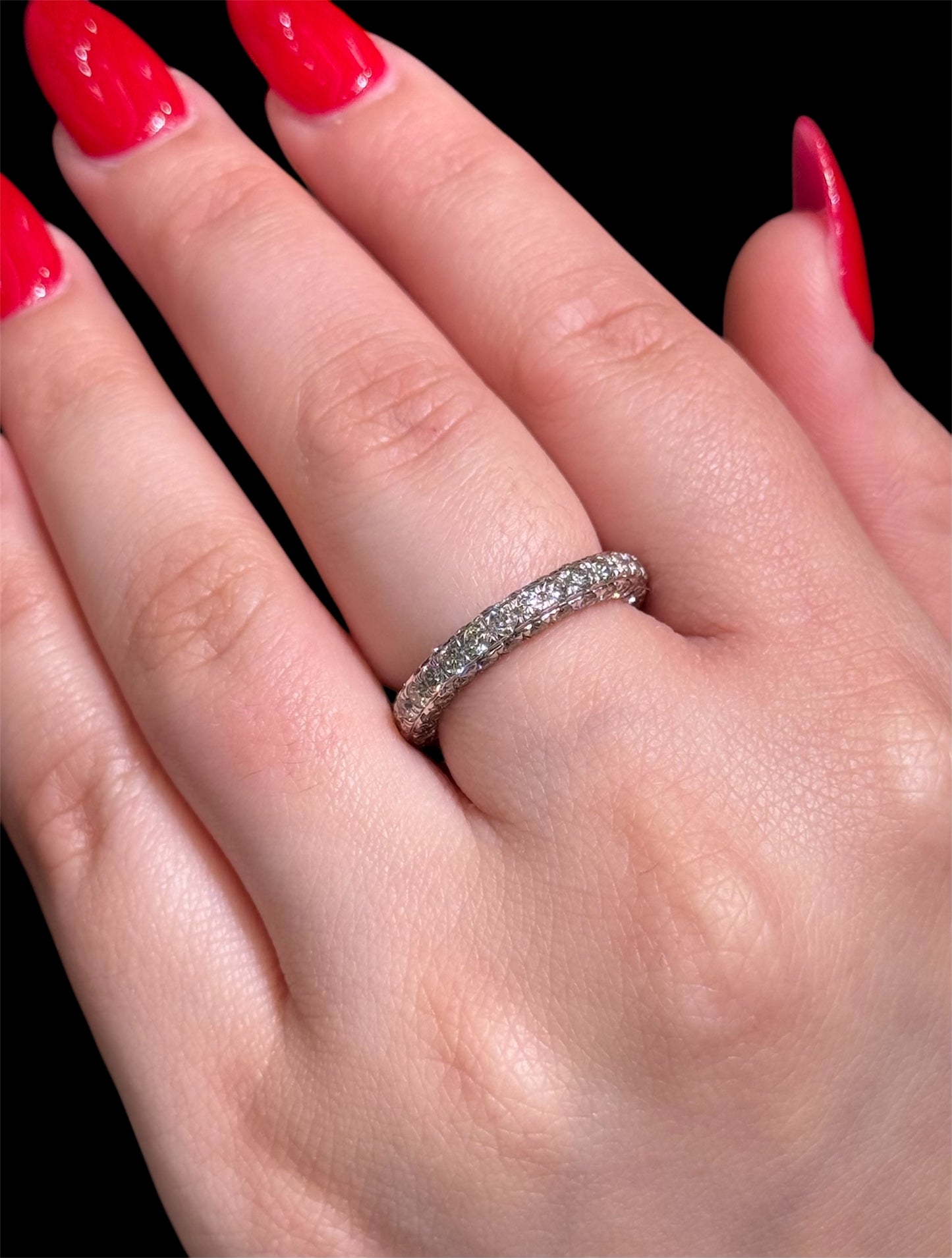 Natural Diamond Band DR432