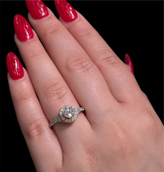 Natural Diamond Round Cut Ring DR434