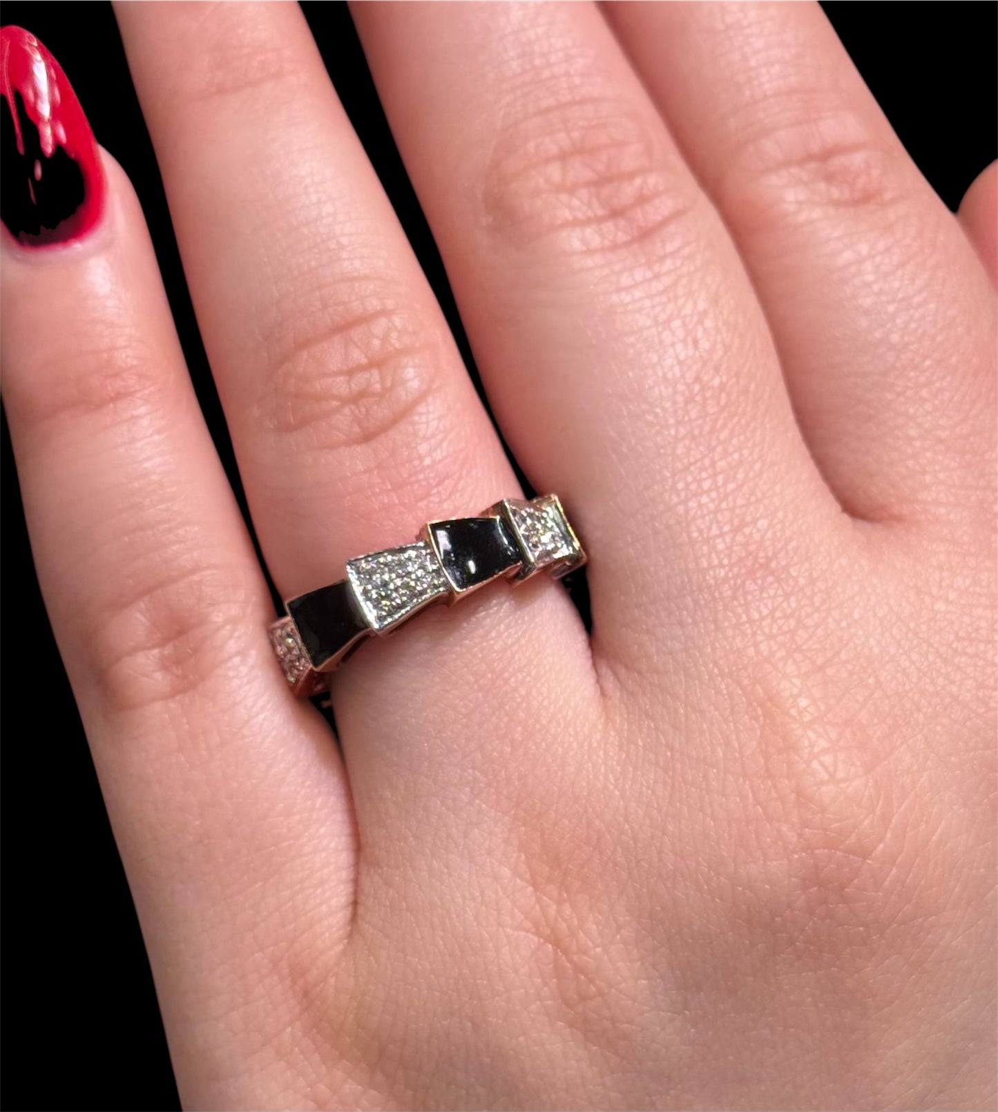 Natural Diamond Band With Enamel DR408