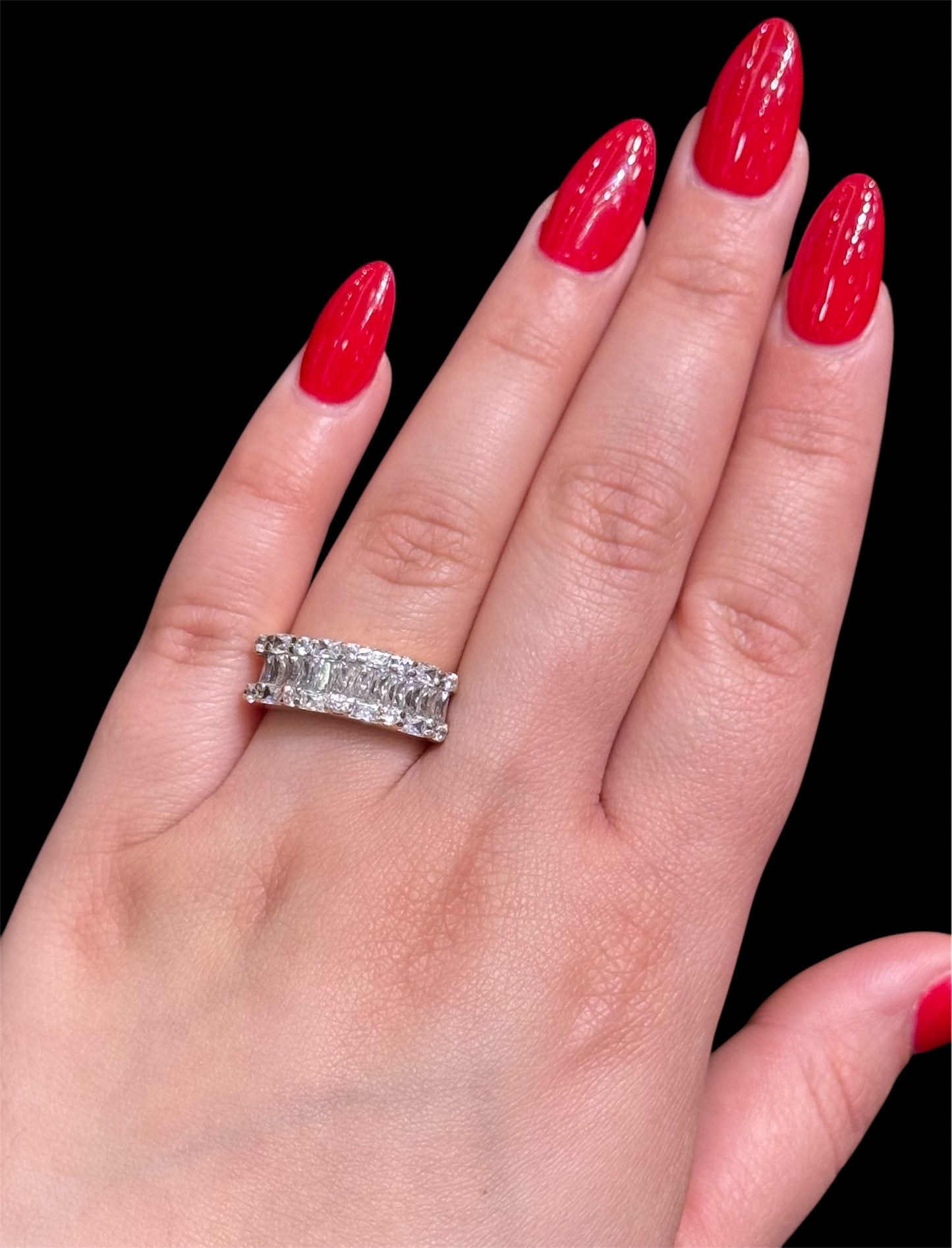 Natural Diamond Band DR413