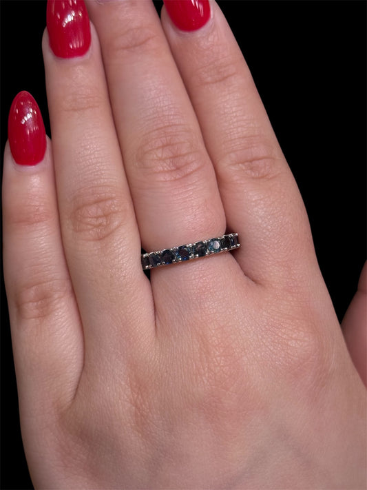 Natural Diamond Band with Sapphire DR22
