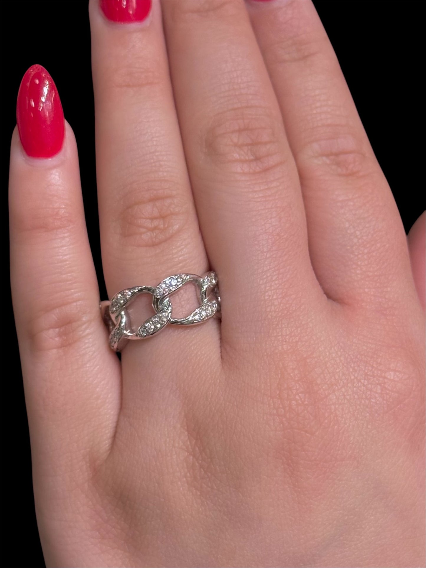 Natural Diamond Curb Band DR23