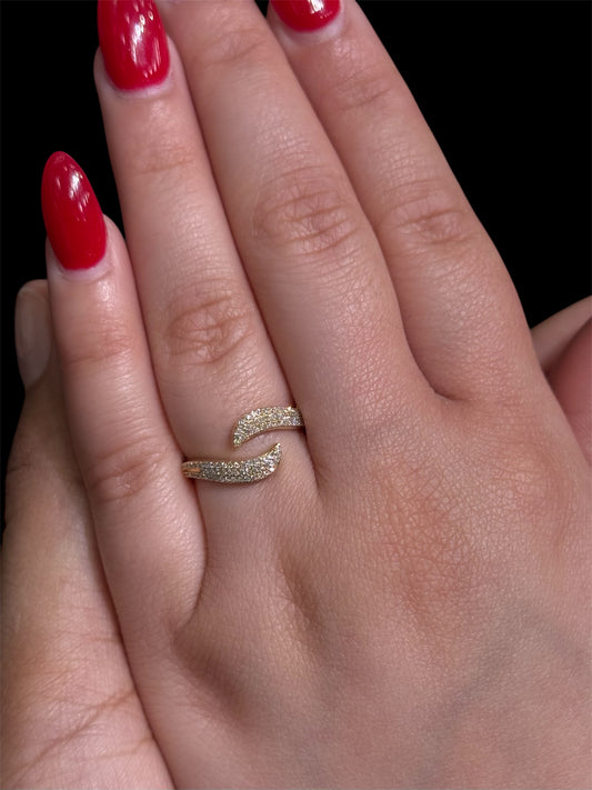 Natural Diamond Cross Band DR418