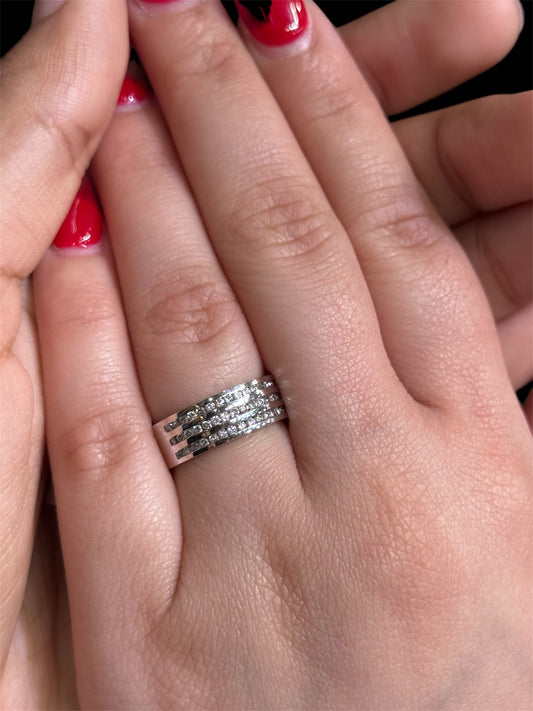 Natural Diamond Three Channel Band DR84