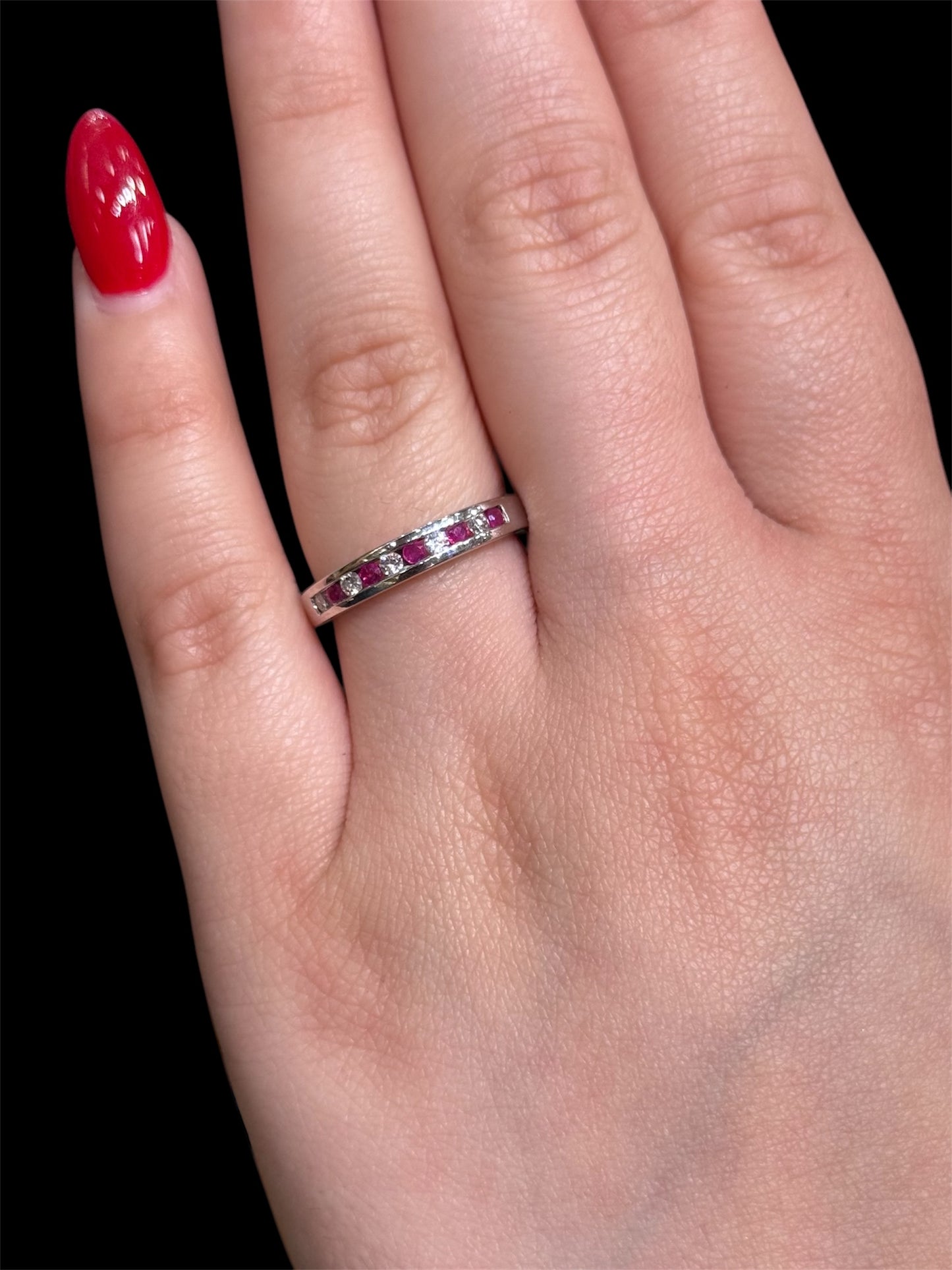 Natural Diamond Ruby Band DR95