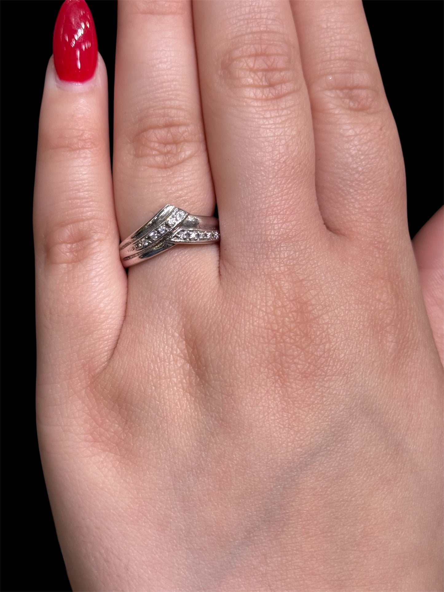 Natural Diamond V Shape Ring DR85