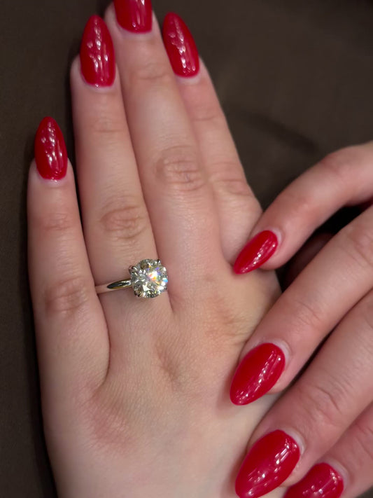 Elegant Cultured Diamond Ring LR62