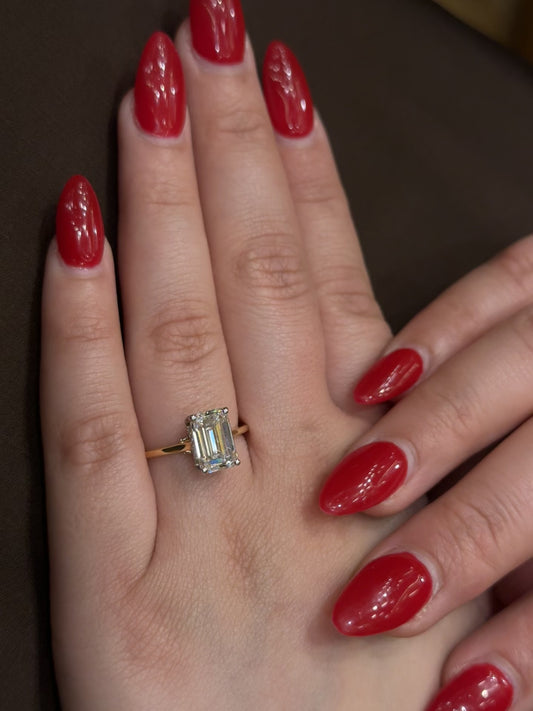 Elegant Cultured Diamond Ring LR52
