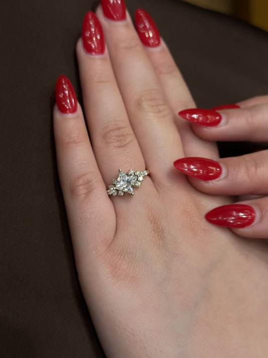 Elegant Cultured Diamond Ring LR45