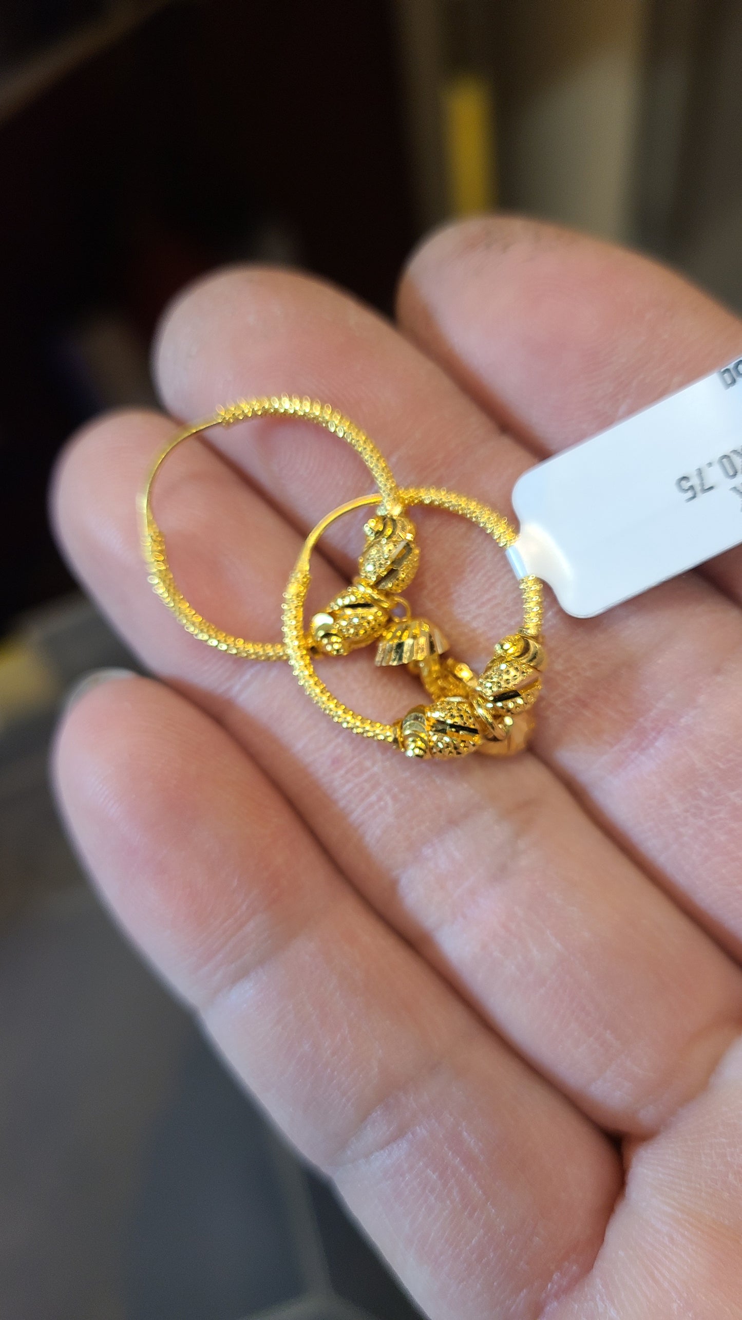 22k hoops earring r100