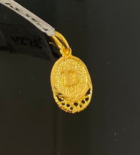 22k Pendant Solid Gold Initial D Oval Shape with Dimond Cut Finish P3554 - Royal Dubai Jewellers