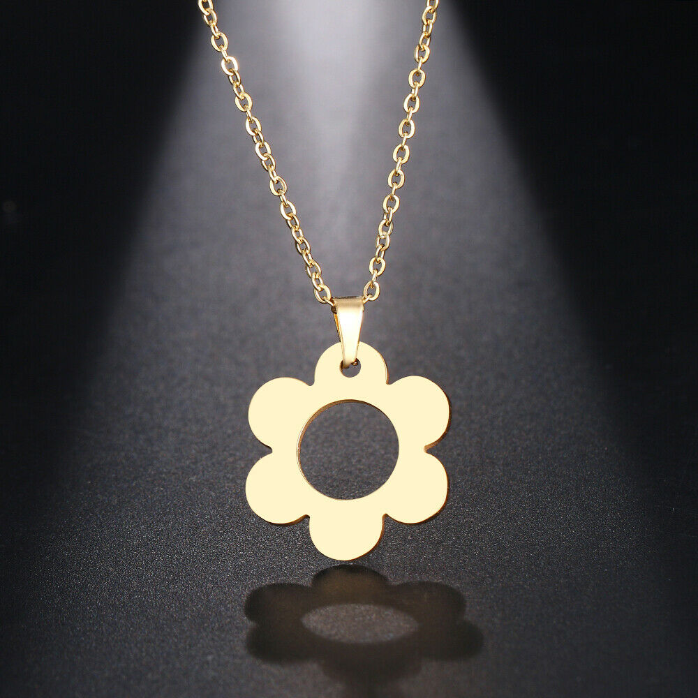 Solid Gold Cute Floral Pendant with High Polished Finishing SP22 - Royal Dubai Jewellers