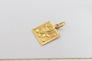 22k Pendant Solid Gold Elegant Charm Square Pendant Charm Diamond Cut p1006 ns - Royal Dubai Jewellers