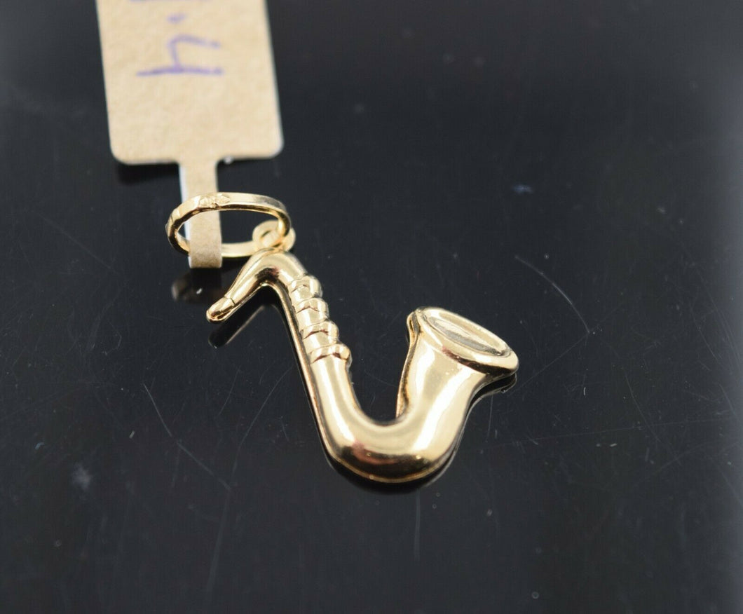 18k Pendant Solid Gold Elegant Simple Saxophone Charm Design P3130 - Royal Dubai Jewellers