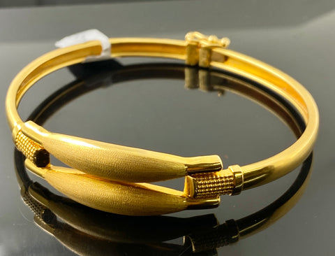 21k Solid Gold Simple Ladies Matte Finish Bangle b7463 - Royal Dubai Jewellers