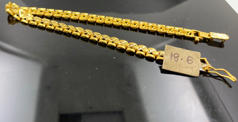 22k Bracelet Solid Gold Men Rectangular Shape Dimond cut Design BR537 - Royal Dubai Jewellers
