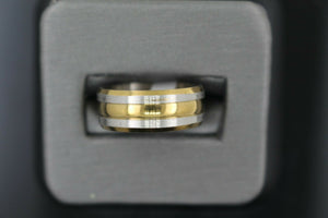 18k Solid Gold Elegant Ladies Modern Shiny Finish Band Ring R9213m - Royal Dubai Jewellers