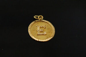 22k 22ct Solid Gold Charm Letter E Pendant Round Design p1079 ns - Royal Dubai Jewellers