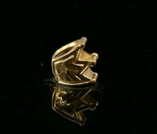 22k Pendant Solid Gold ELEGANT Simple Diamond Cut Crown Pendant P2154mon - Royal Dubai Jewellers