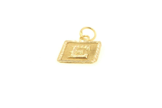 22k 22ct Solid Gold Charm Letter E Pendant Square Design p1107 ns - Royal Dubai Jewellers