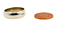 18K 18ct SOLID GOLD WHITE MEN'S ELEGANT RING BAND R1454 - Royal Dubai Jewellers