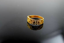 22k Ring Solid Gold ELEGANT Charm Ladies Floral Ring SIZE 8 "RESIZABLE" r1726 - Royal Dubai Jewellers