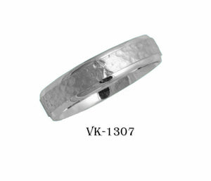 18k Solid Gold Elegant Ladies Modern Shiny Hammered Flat Band 5mm Ring VK1307v - Royal Dubai Jewellers