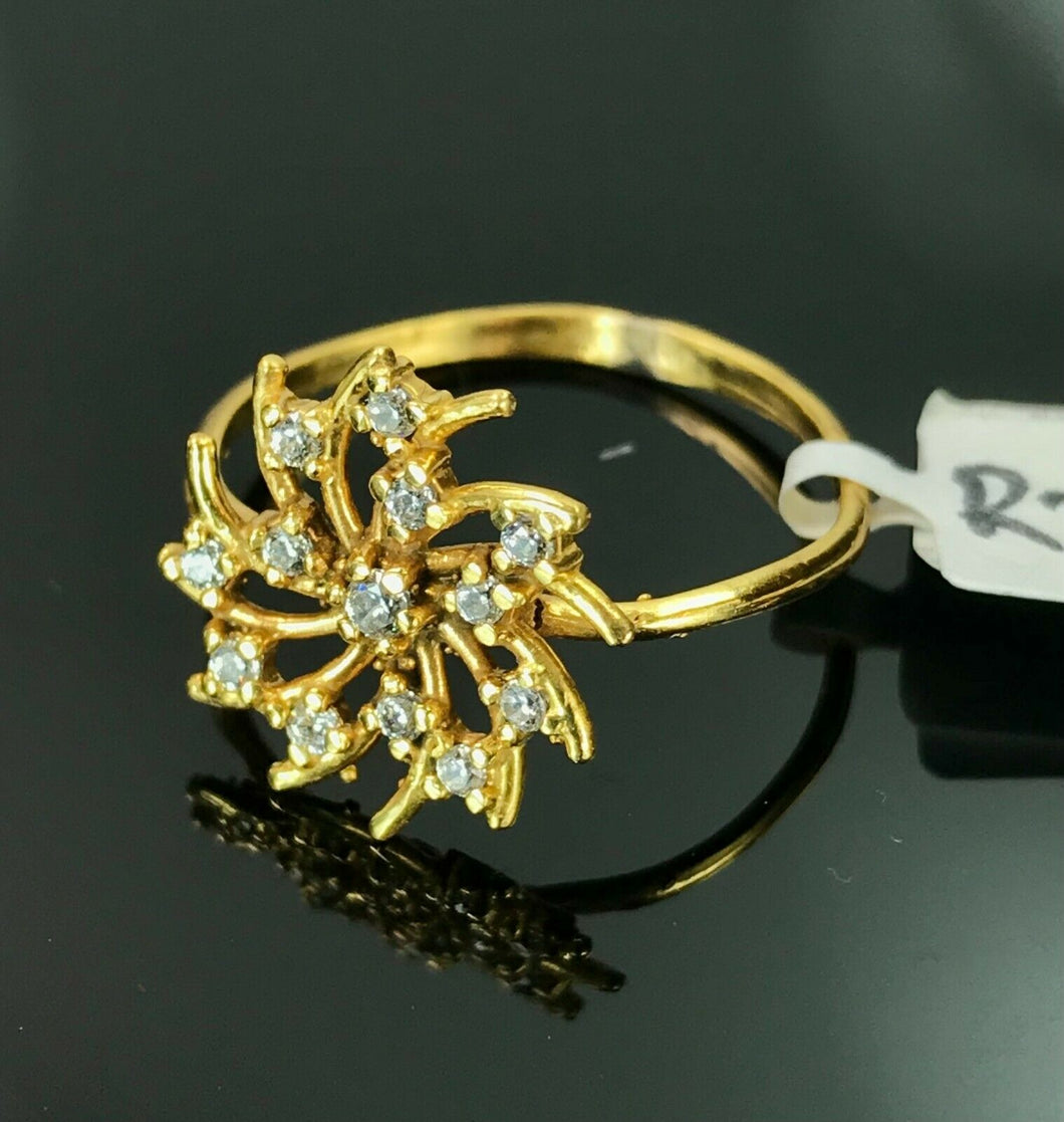 22k Ring Solid Gold ELEGANT Charm Ladies Band SIZE 8 