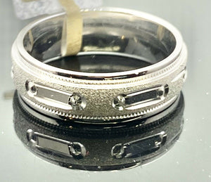 18k Ring Solid Gold Ring Ladies Simple Diamond Cut Sand Blast Band R2376 - Royal Dubai Jewellers